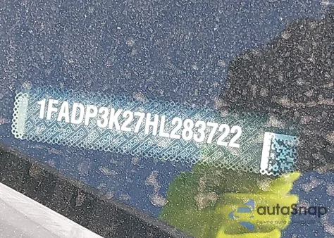 2017 Ford Focus Se z USA, uszkodzony, nr VIN 1FADP3K27HL283722